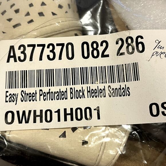 Easy Street Perforated Block Heeled Sandals Charleigh Ivory 9M - Picture 10 of 11